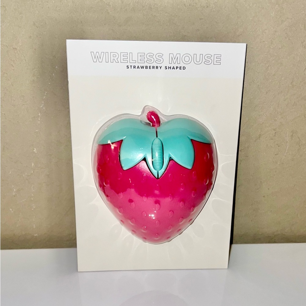 Target Bullseye Strawberry Shaped Computer Mouse